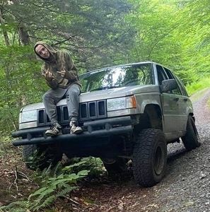 Meet your Posher, Dakota